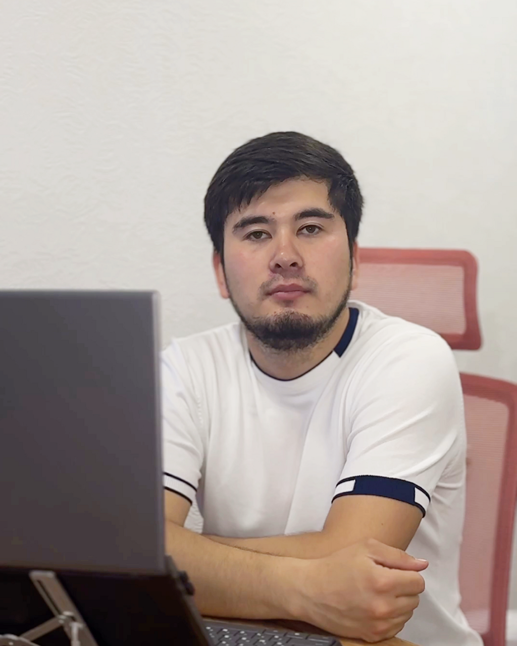 Ахроржон Мамадалиев